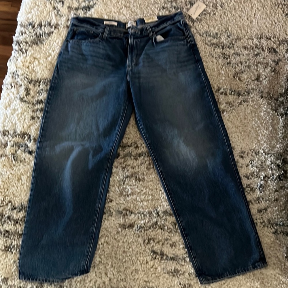 Universal thread jeans